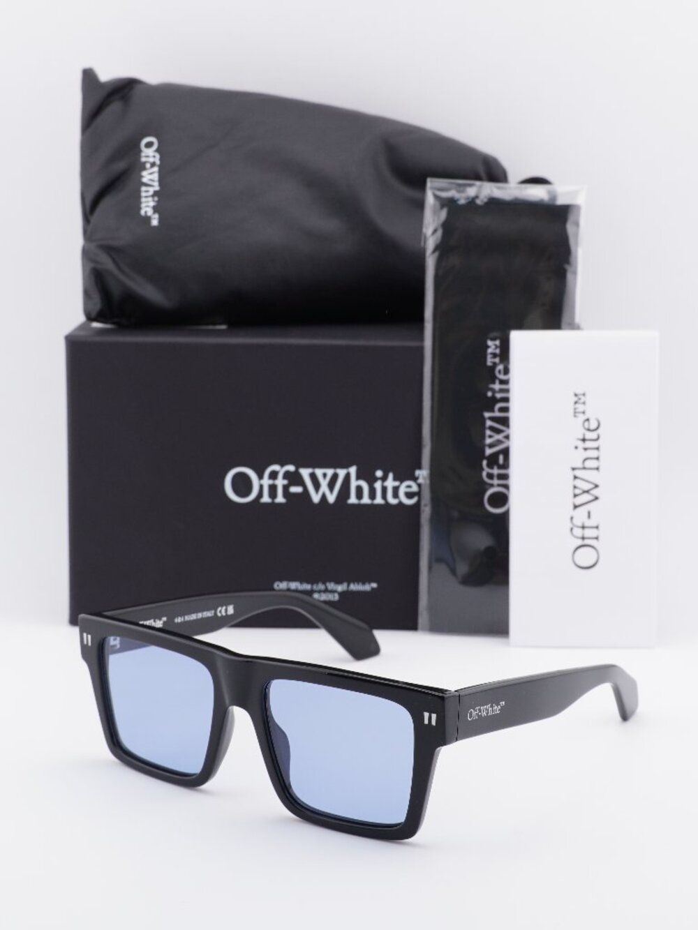 Off-White OERI109 LAWTON 1040 Square Sunglasses – Shiny Black / Blue